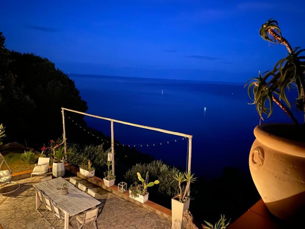 La Bouganvilla Charme & Relax Vista Mare Finale Ligure Exterior foto