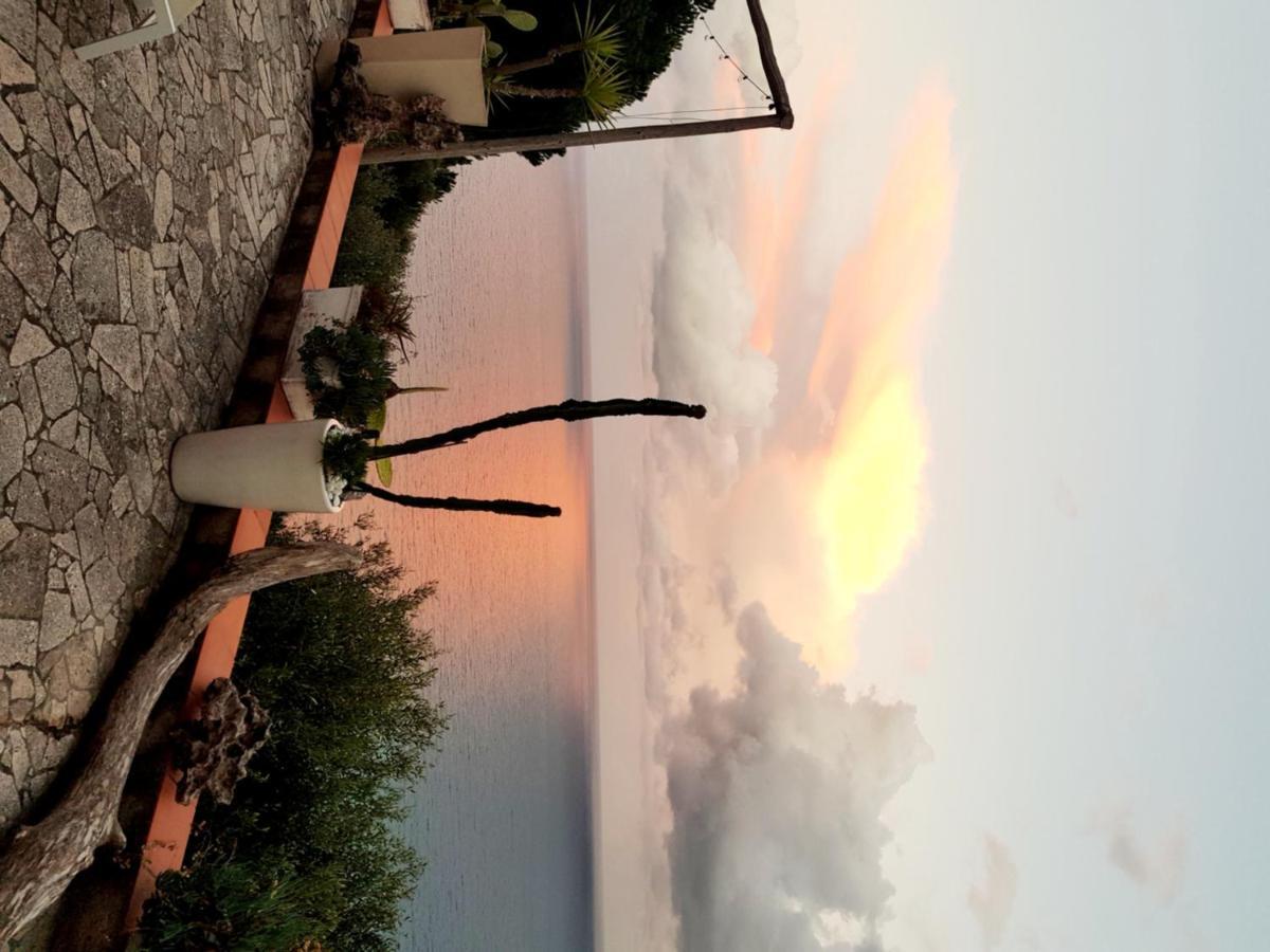 La Bouganvilla Charme & Relax Vista Mare Finale Ligure Exterior foto